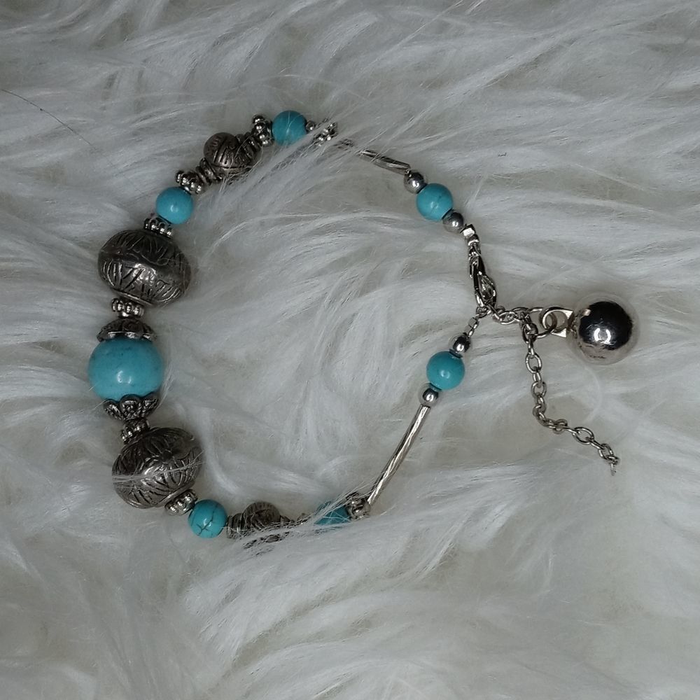 Turquoise blue & silver fashion bracelet